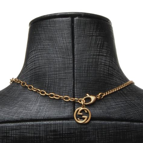 gucci loved necklace.